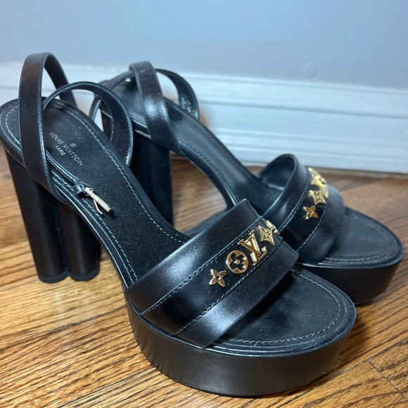 Louis Vuitton platforms - Picture 4 of 6